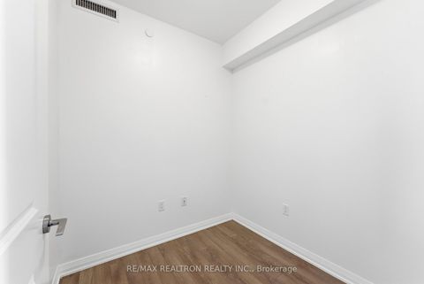 Photo 23 at 305 - 99 Eagle Rock Way, Rural Vaughan, Vaughan