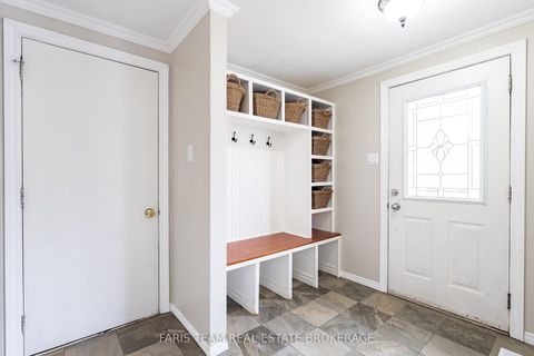 Photo 3 at 13 Maitland Drive, Grove East, Barrie