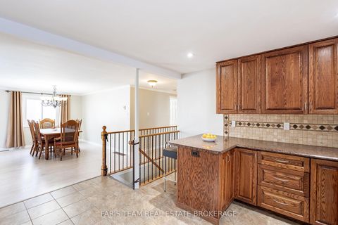 Photo 7 at 13 Maitland Drive, Grove East, Barrie