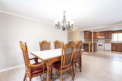 Photo 8 at 13 Maitland Drive, Grove East, Barrie