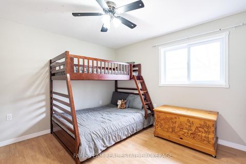 Photo 15 at 13 Maitland Drive, Grove East, Barrie