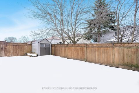 Photo 26 at 13 Maitland Drive, Grove East, Barrie