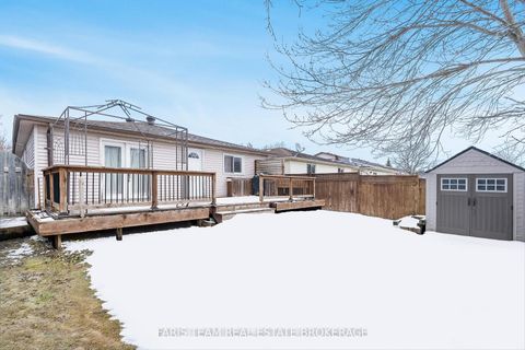 Photo 27 at 13 Maitland Drive, Grove East, Barrie