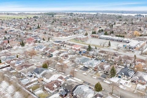 Photo 30 at 13 Maitland Drive, Grove East, Barrie