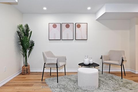 Photo 7 at 67 - 635 Tapestry Lane, Wyndham, Newmarket