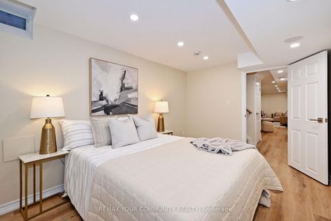 Photo 10 at 67 - 635 Tapestry Lane, Wyndham, Newmarket