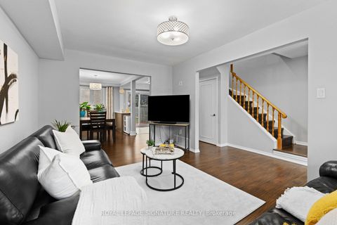 Photo 6 at 93 - 580 Eyer Drive, West Shore, Pickering