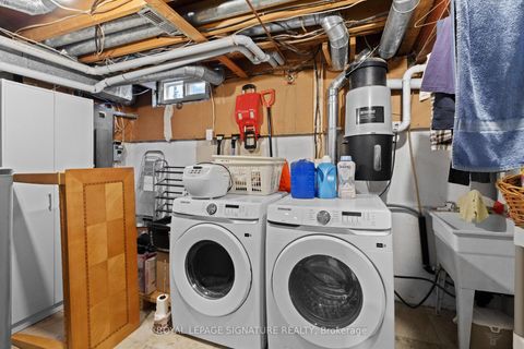 Photo 24 at 93 - 580 Eyer Drive, West Shore, Pickering