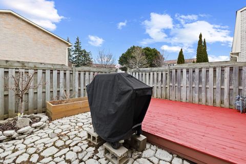 Photo 26 at 93 - 580 Eyer Drive, West Shore, Pickering