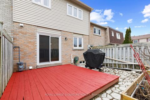 Photo 27 at 93 - 580 Eyer Drive, West Shore, Pickering