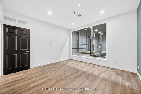Photo 12 at 11 - 241 Edgeley Boulevard, Concord, Vaughan