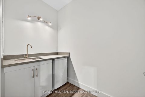 Photo 14 at 11 - 241 Edgeley Boulevard, Concord, Vaughan