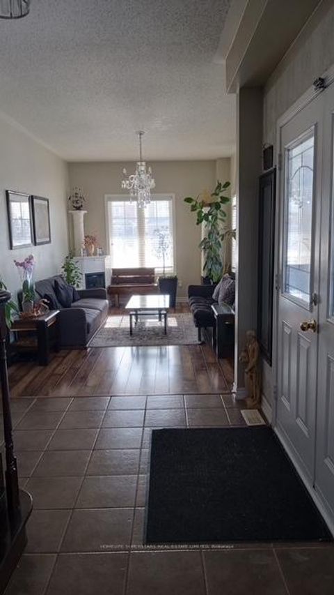 Photo 1 at 1316 Macinally Court, Pinecrest, Oshawa