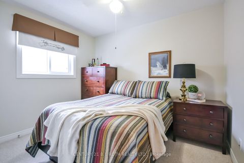 Photo 16 at 91 Benson Drive, Sandy Hollow, Barrie