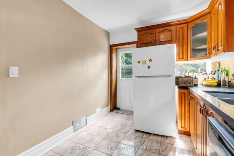 Photo 19 at 58 Pauline Avenue, Junction, Toronto