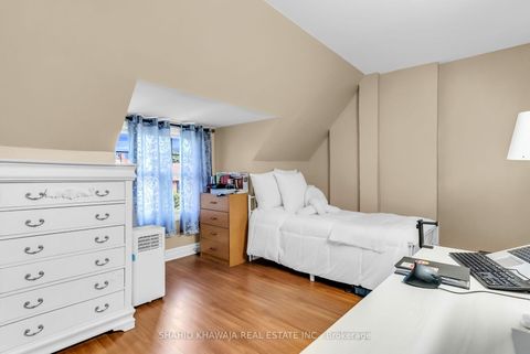 Photo 32 at 58 Pauline Avenue, Junction, Toronto