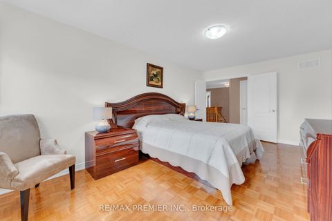 Photo 20 at 9 Oland Drive, Vellore Village, Vaughan