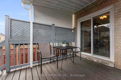 Photo 27 at 9 Oland Drive, Vellore Village, Vaughan