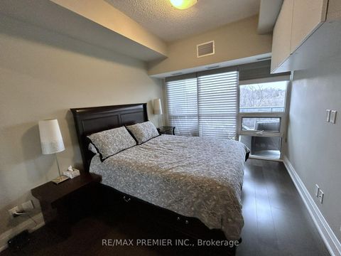 Photo 11 at 513 - 8302 Islington Avenue, Islington Woods, Vaughan