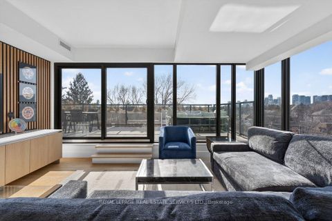 Photo 7 at 502 - 1414 Bayview Avenue, Mount Pleasant East, Toronto