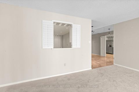 Photo 8 at 1006 - 10 Tichester Road, Forest Hill South, Toronto