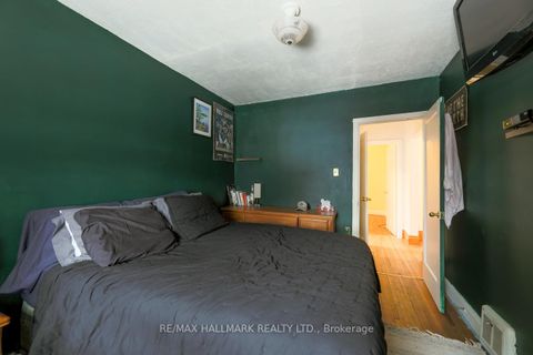 Photo 7 at 21 Phenix Drive, Cliffside, Toronto