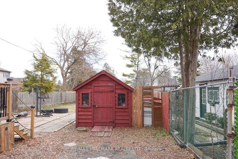 Photo 15 at 21 Phenix Drive, Cliffside, Toronto