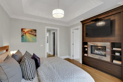 Photo 28 at 188 Snowdon Avenue, Lawrence Park North, Toronto