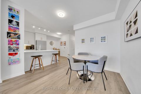 Photo 6 at 903 - 65 Oneida Crescent, Langstaff, Richmond Hill