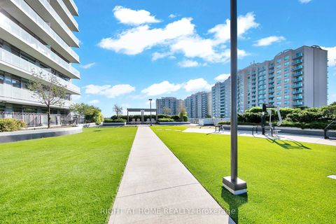 Photo 20 at 903 - 65 Oneida Crescent, Langstaff, Richmond Hill