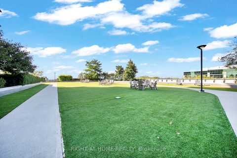 Photo 22 at 903 - 65 Oneida Crescent, Langstaff, Richmond Hill