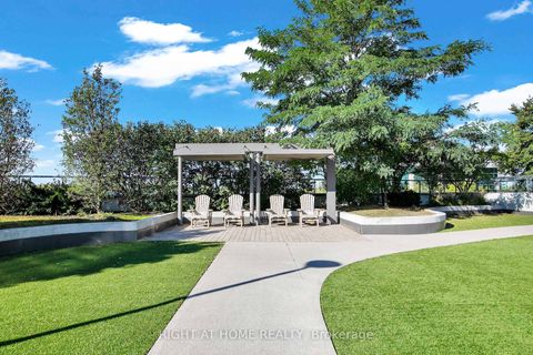 Photo 24 at 903 - 65 Oneida Crescent, Langstaff, Richmond Hill