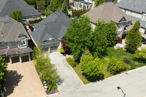 Photo 1 at 56 Park Ridge Drive, Kleinburg, Vaughan