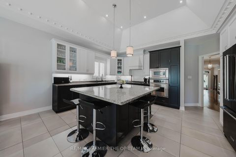 Photo 15 at 56 Park Ridge Drive, Kleinburg, Vaughan