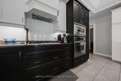 Photo 19 at 56 Park Ridge Drive, Kleinburg, Vaughan