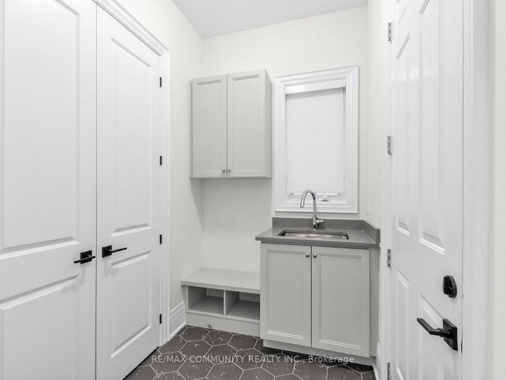 Photo 30 at 104 Greville Street E, Vellore Village, Vaughan