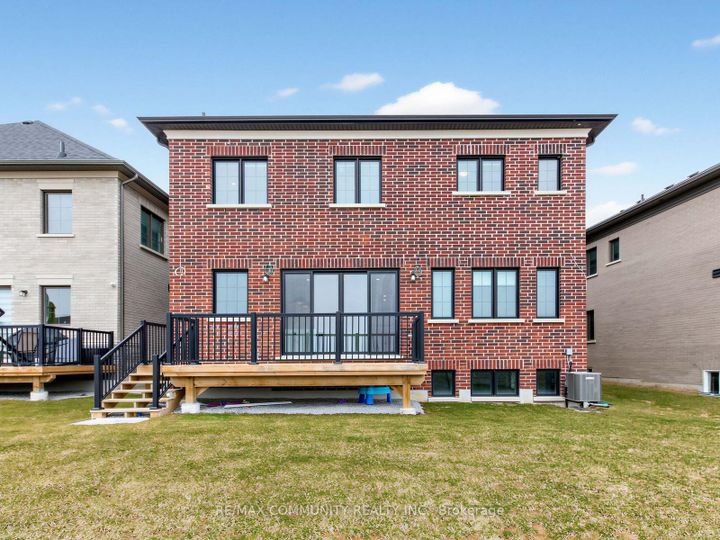 Photo 38 at 104 Greville Street E, Vellore Village, Vaughan