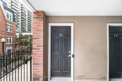 Photo 2 at 25 - 83 Lillian Street, Mount Pleasant West, Toronto