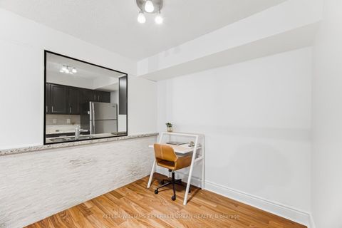 Photo 10 at 25 - 83 Lillian Street, Mount Pleasant West, Toronto