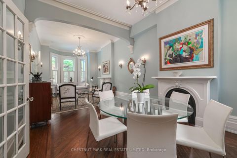 Photo 7 at 82 Bellevue Avenue, Chinatown, Toronto