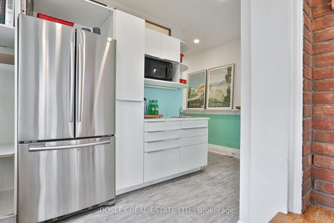 Photo 12 at 88 Indian Grove, Swansea, Toronto