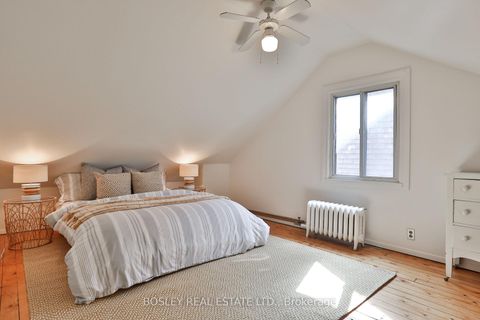 Photo 30 at 88 Indian Grove, Swansea, Toronto