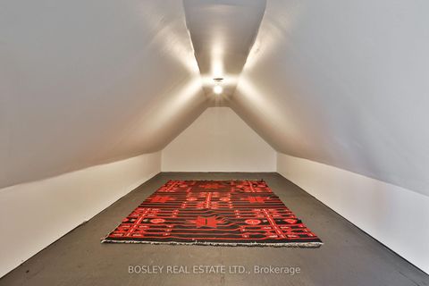 Photo 34 at 88 Indian Grove, Swansea, Toronto