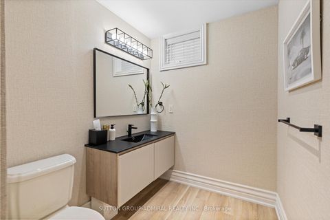 Photo 26 at 539 Beverley Glen Boulevard, Beverley Glen, Vaughan