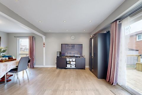 Photo 9 at 75 Dragoon Crescent, Agincourt North, Toronto