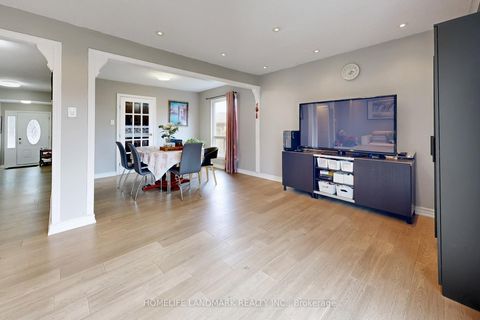 Photo 10 at 75 Dragoon Crescent, Agincourt North, Toronto