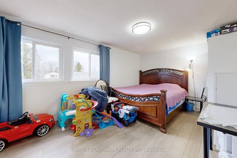 Photo 21 at 75 Dragoon Crescent, Agincourt North, Toronto