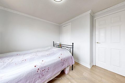 Photo 25 at 75 Dragoon Crescent, Agincourt North, Toronto