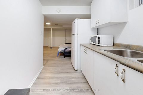 Photo 39 at 75 Dragoon Crescent, Agincourt North, Toronto