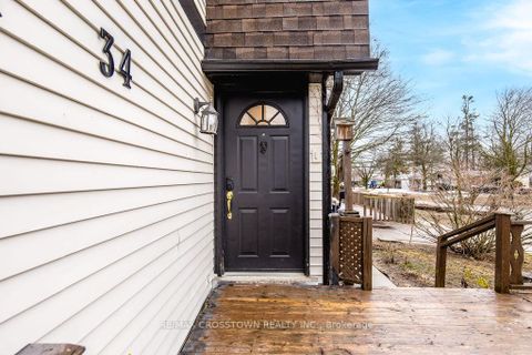 Photo 3 at 34 Kipling Place, Letitia Heights, Barrie